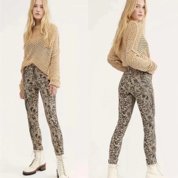 Free people jeans high waisted two‎ faced snakeskin - Picture 1 of 14